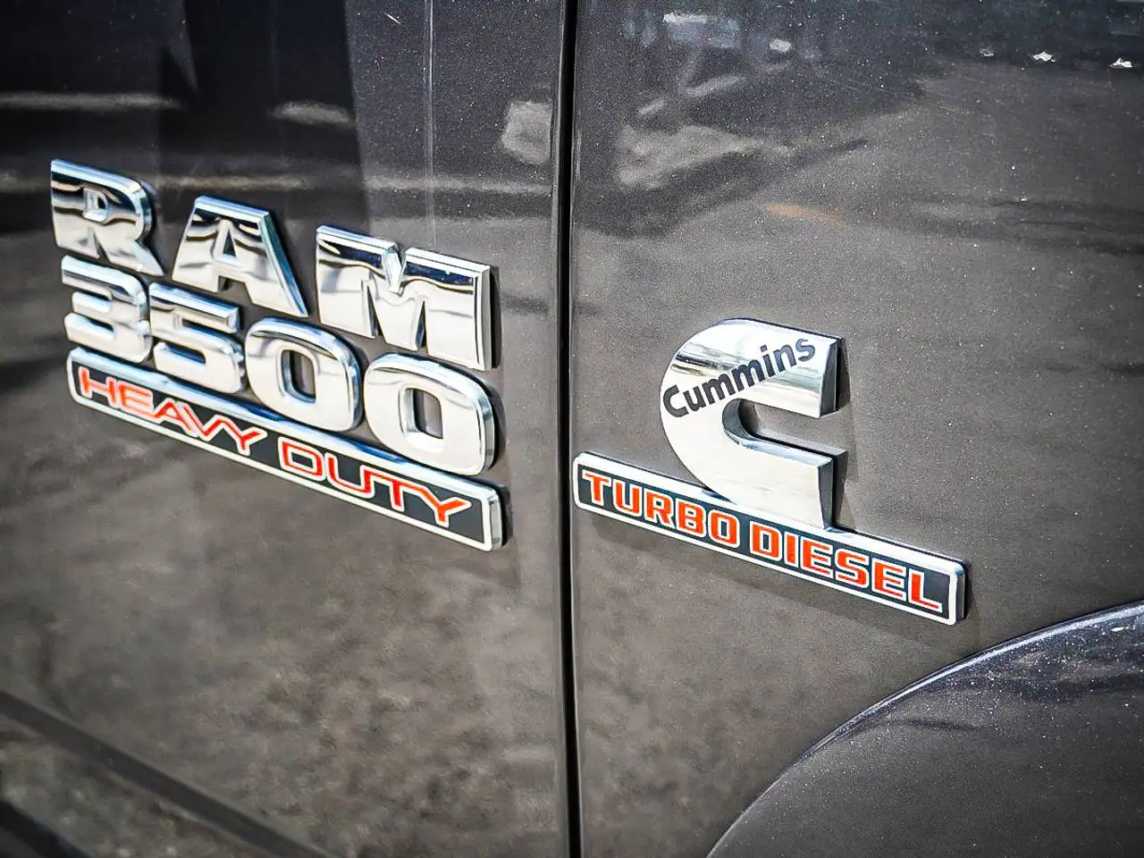 RAM 3500 photo RAM 3500
