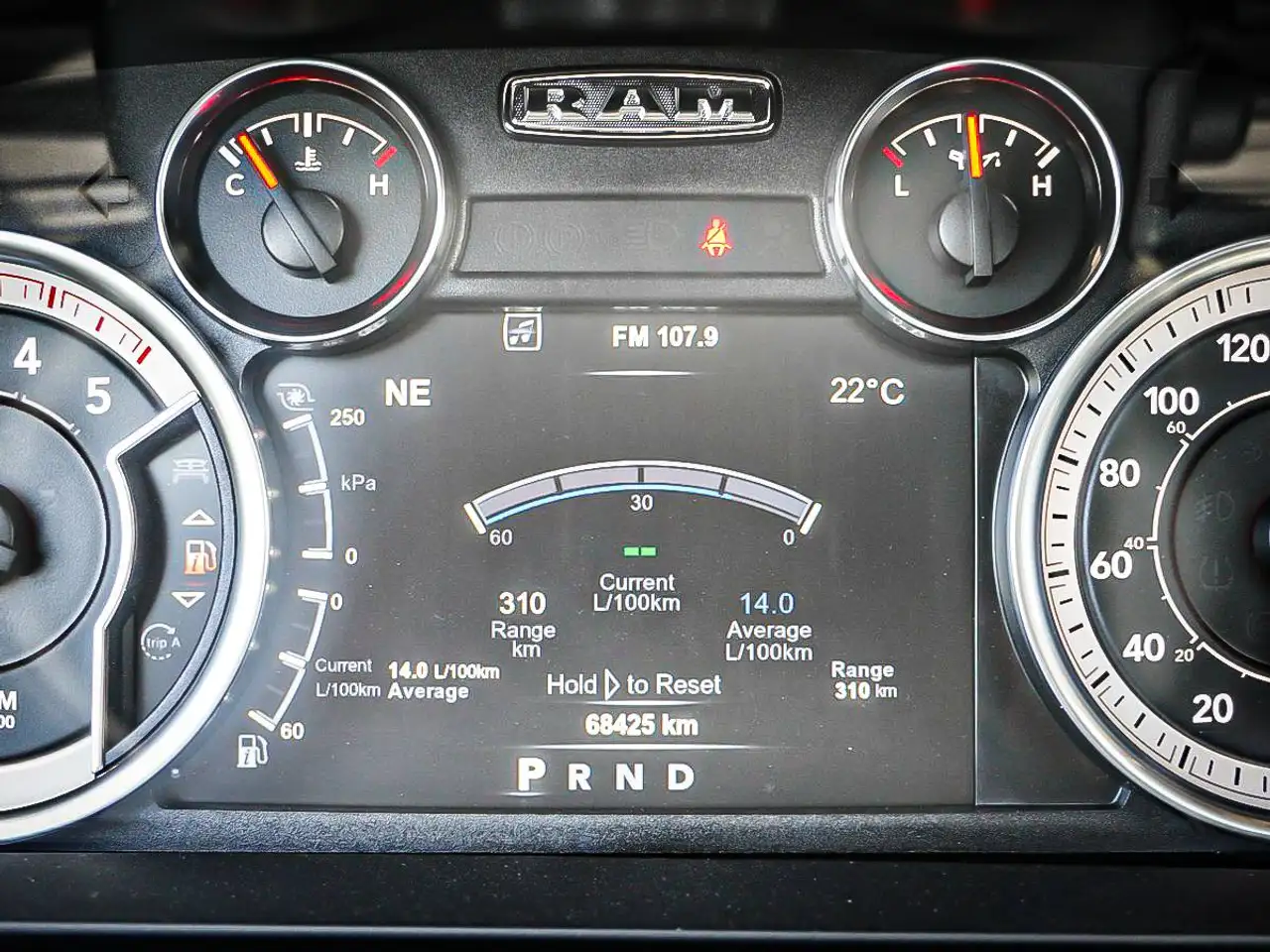 RAM 3500 photo RAM 3500