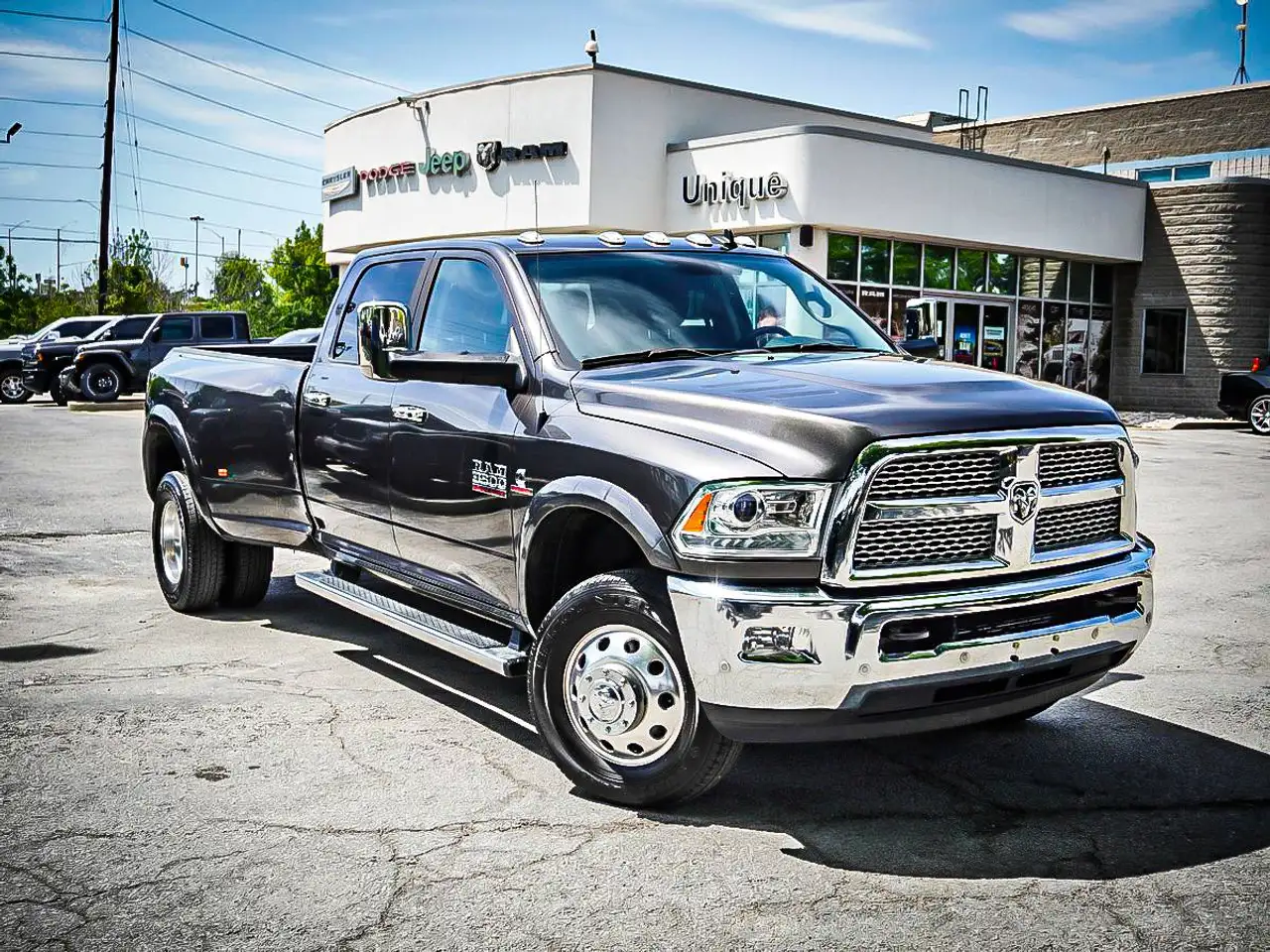 RAM 3500 photo RAM 3500