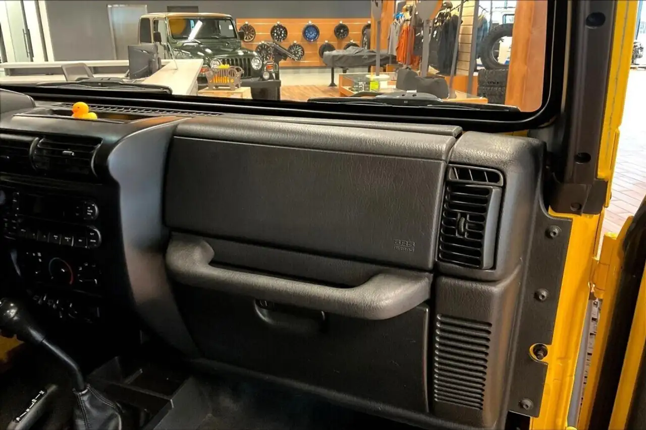 Jeep TJ снимка Jeep TJ