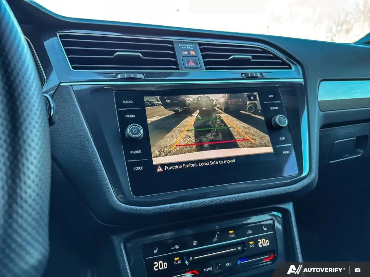 Volkswagen Tiguan снимка Volkswagen Tiguan