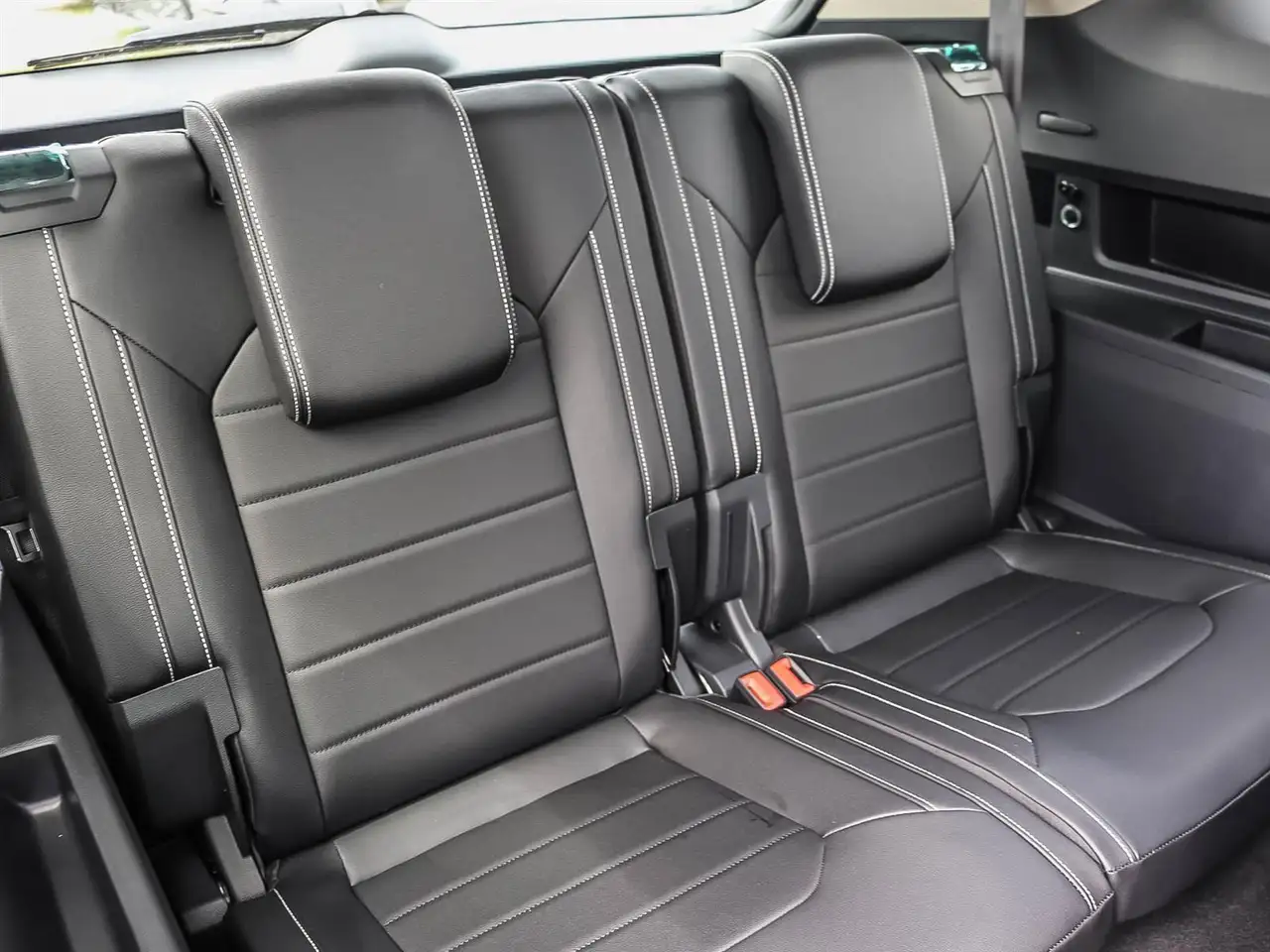 Volkswagen Atlas photo Volkswagen Atlas