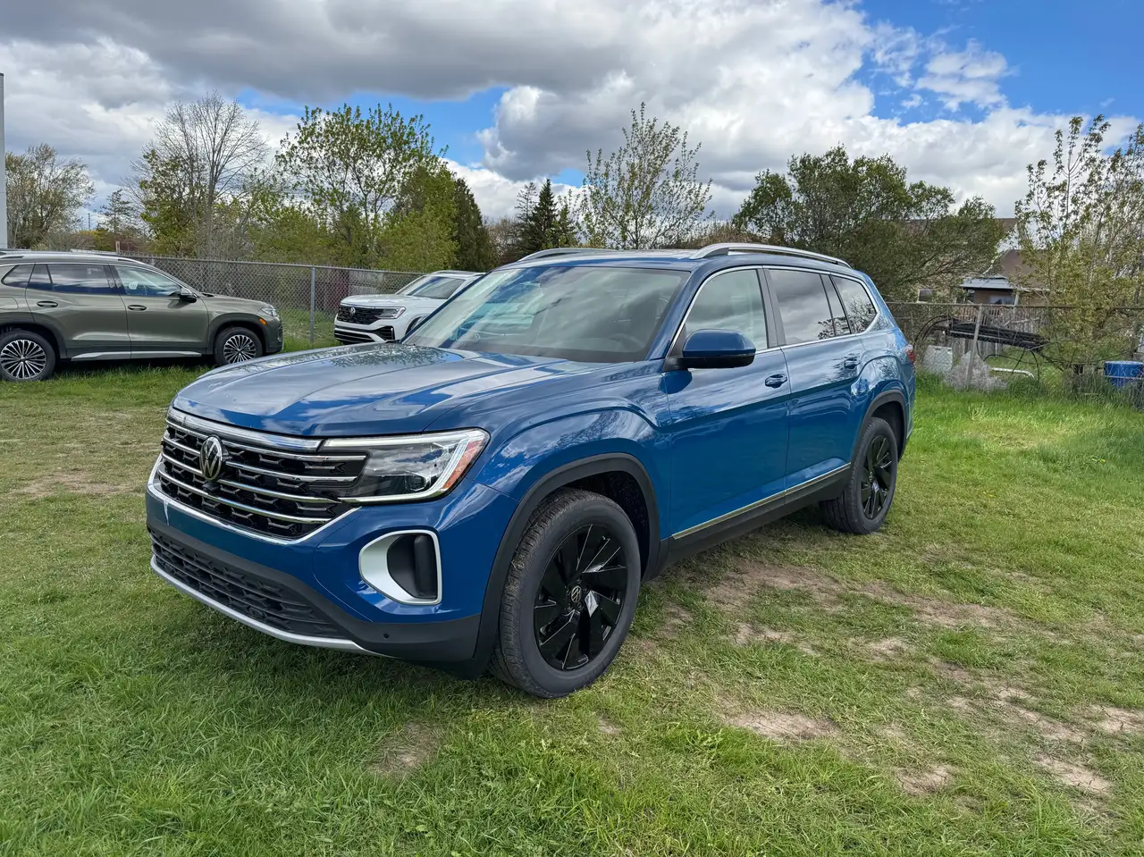 Volkswagen Atlas снимка Volkswagen Atlas