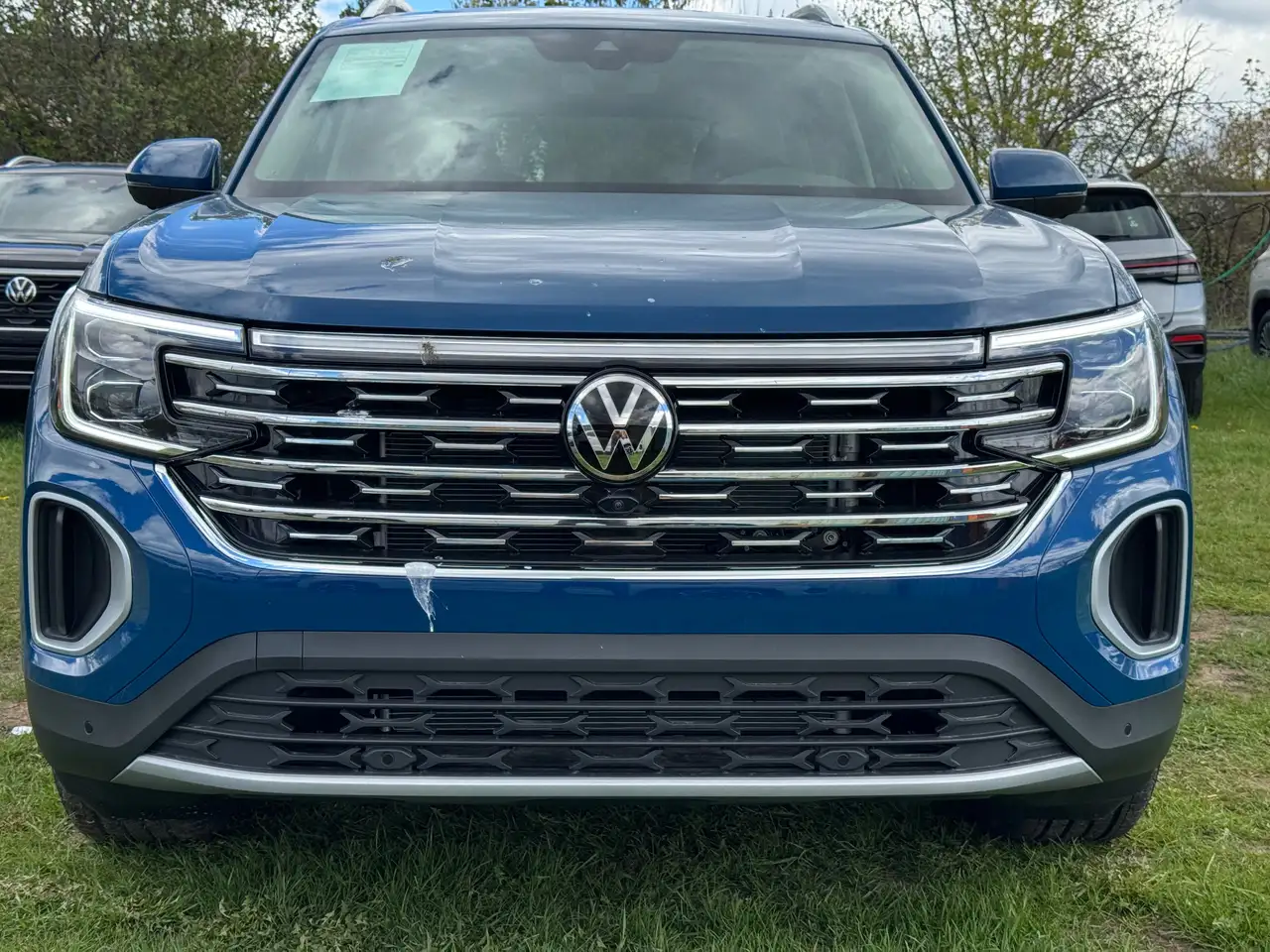 Volkswagen Atlas снимка Volkswagen Atlas