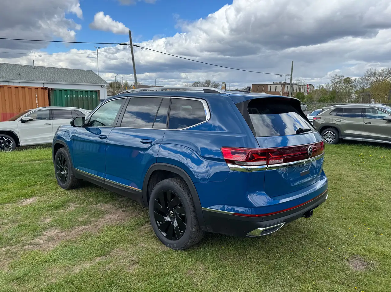 Volkswagen Atlas снимка Volkswagen Atlas