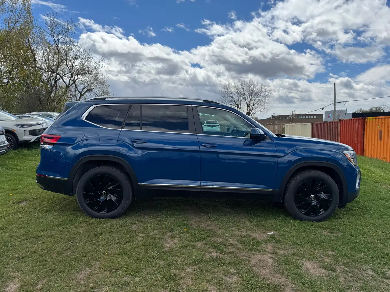 Volkswagen Atlas снимка Volkswagen Atlas