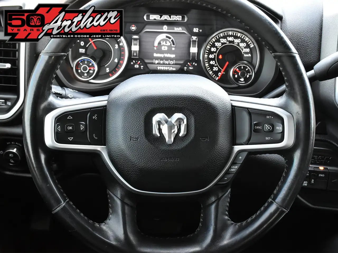 RAM 3500 снимка RAM 3500