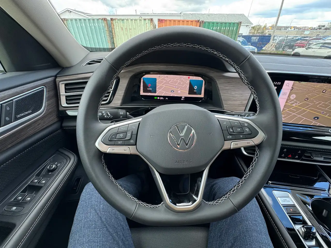 Volkswagen Atlas снимка Volkswagen Atlas