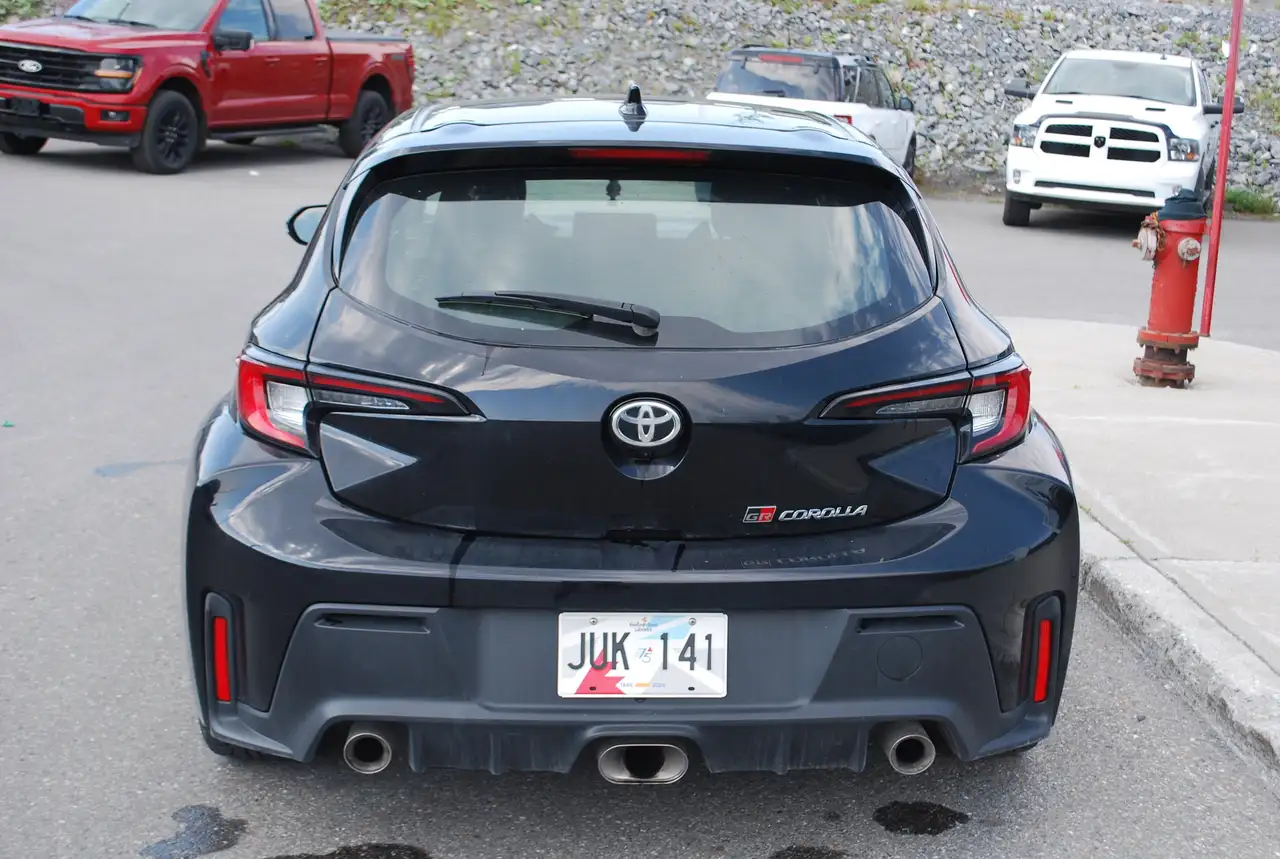 Toyota GR Corolla снимка Toyota GR Corolla