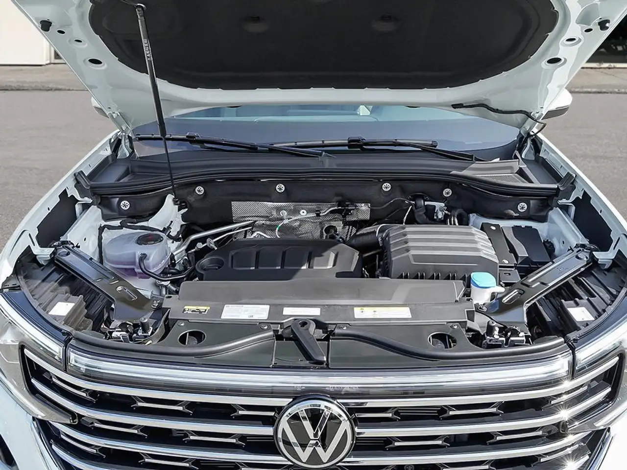 Volkswagen Atlas photo Volkswagen Atlas