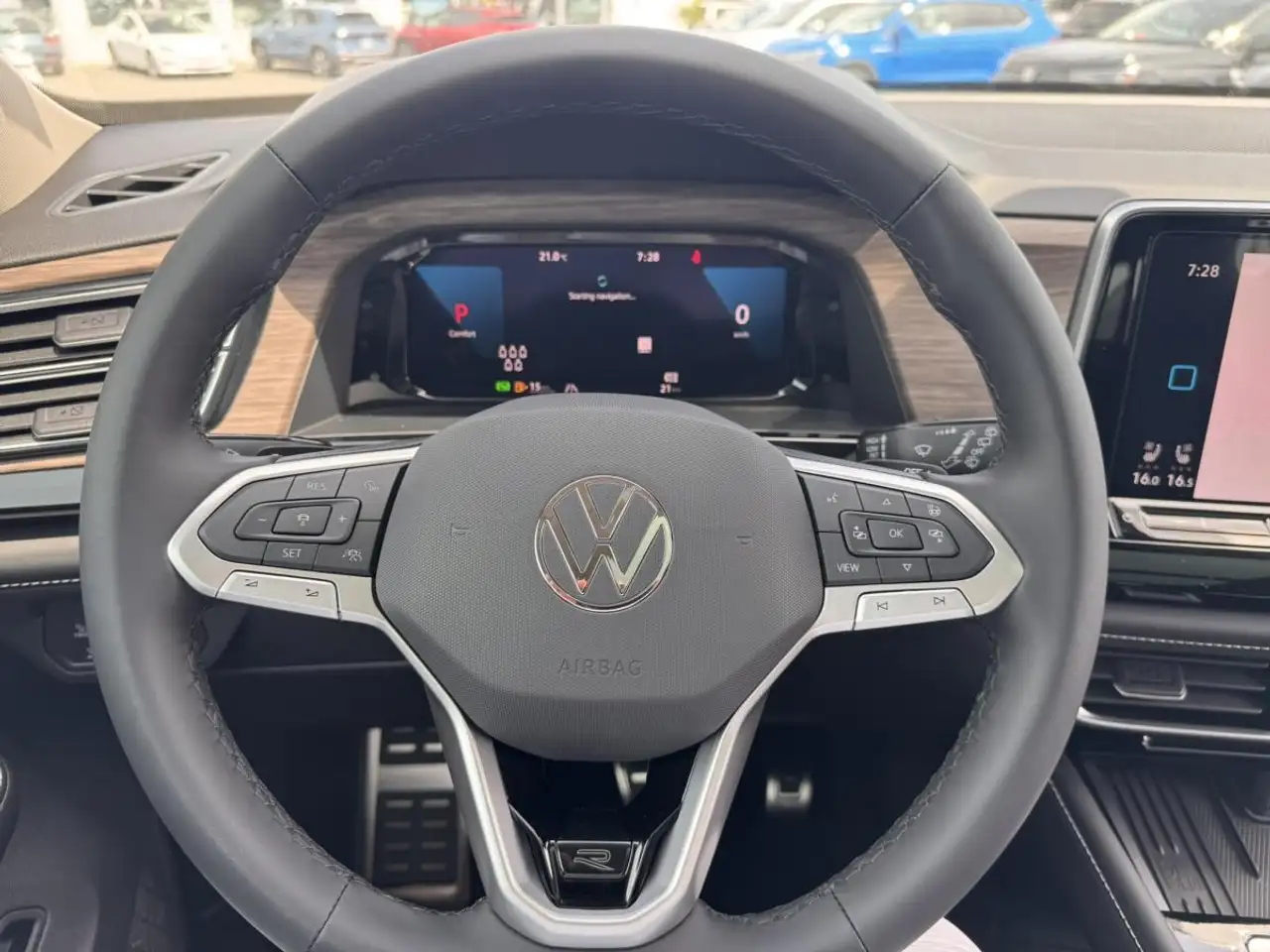 Volkswagen Atlas снимка Volkswagen Atlas