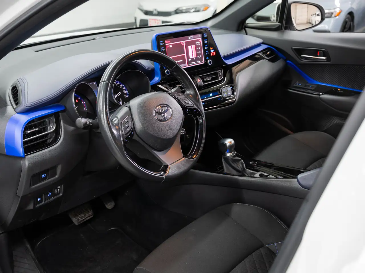 Toyota C-HR fotografie Toyota C-HR