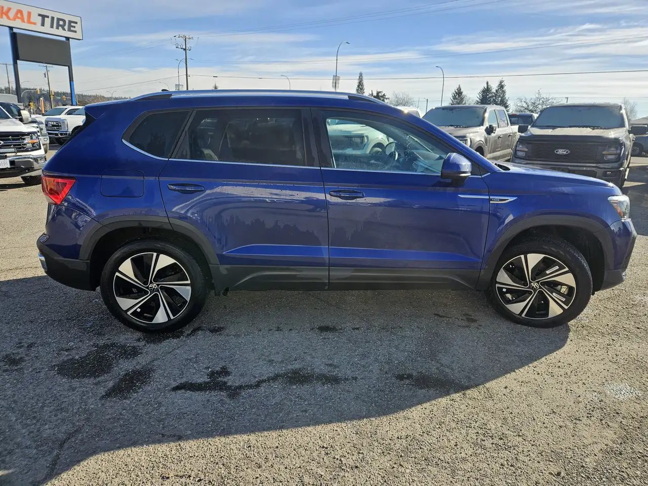 Volkswagen Taos снимка Volkswagen Taos