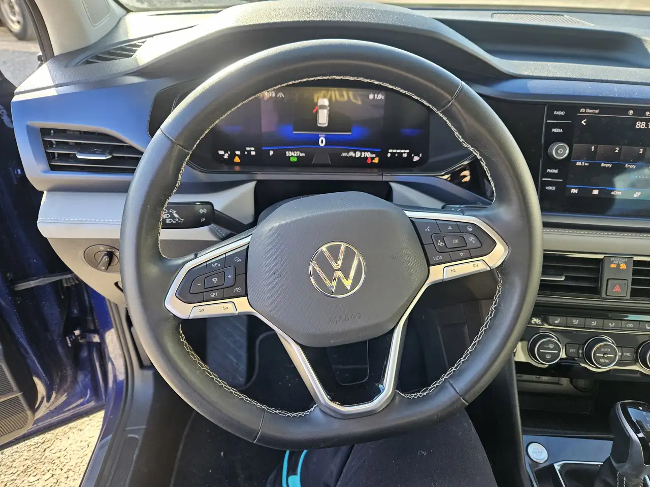 Volkswagen Taos снимка Volkswagen Taos