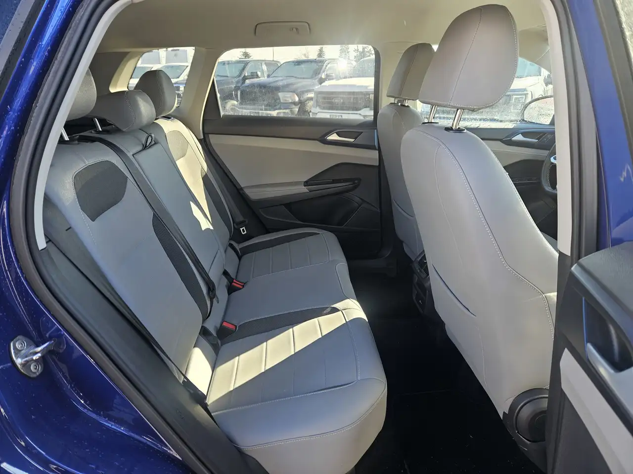 Volkswagen Taos снимка Volkswagen Taos