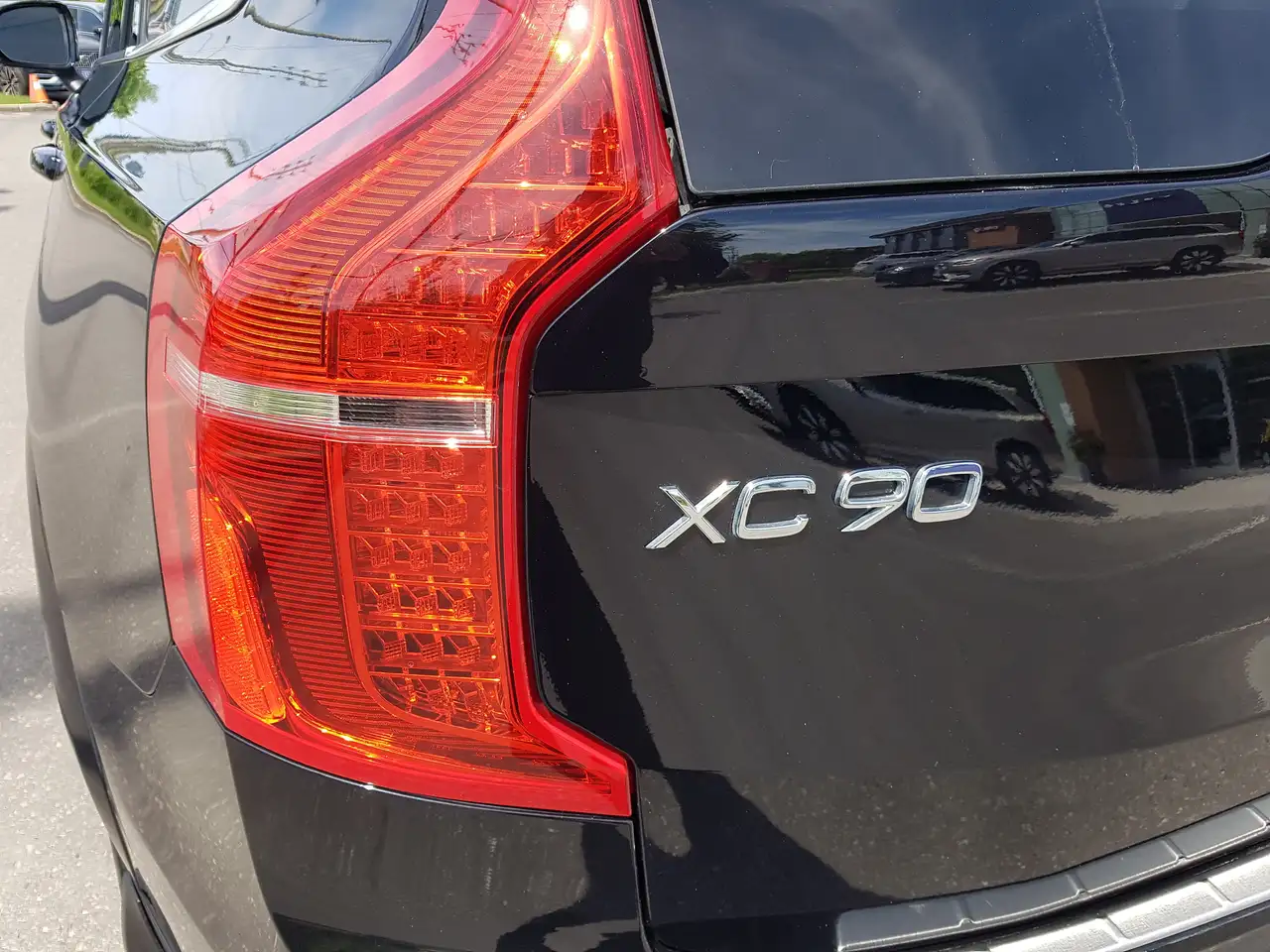 Volvo XC90 photo Volvo XC90