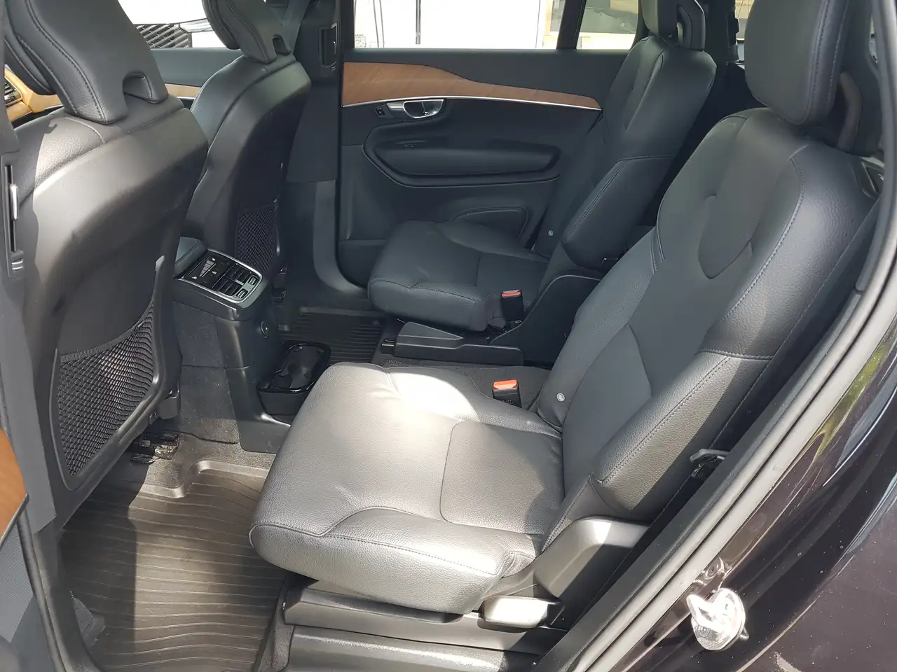 Volvo XC90 photo Volvo XC90