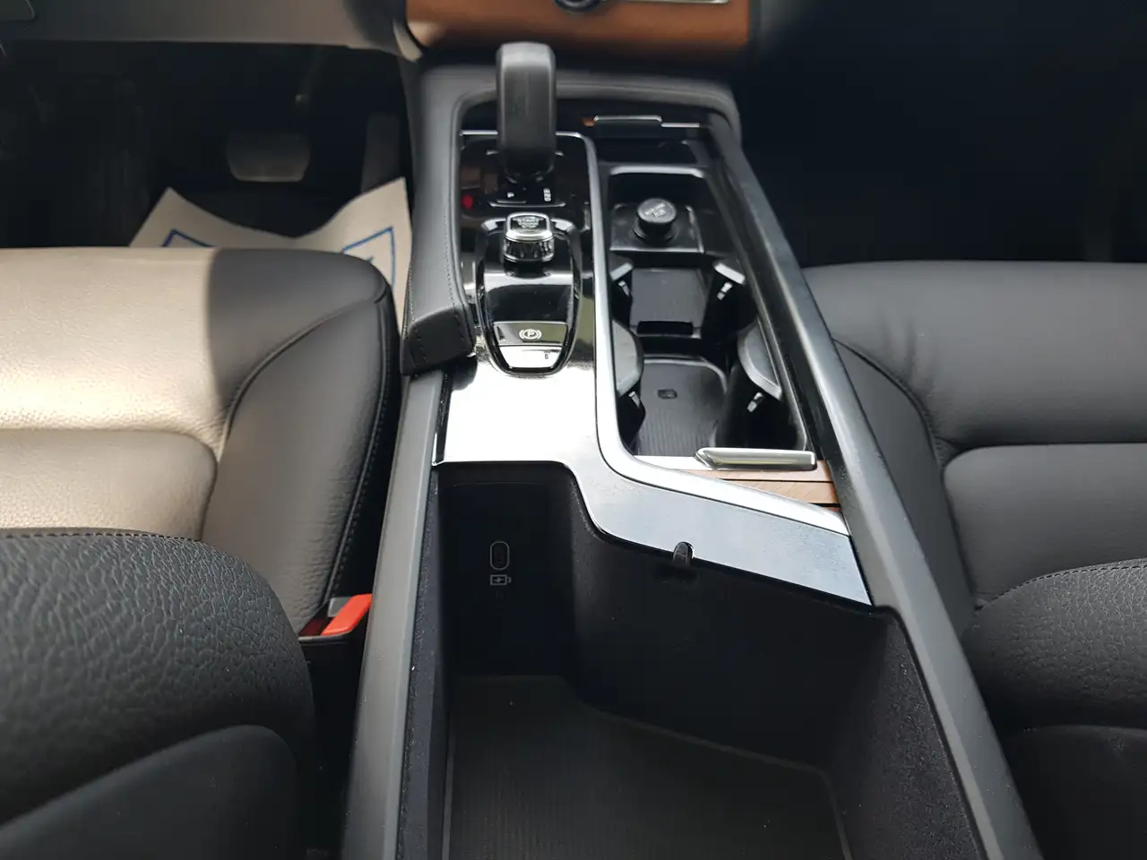 Volvo XC90 photo Volvo XC90