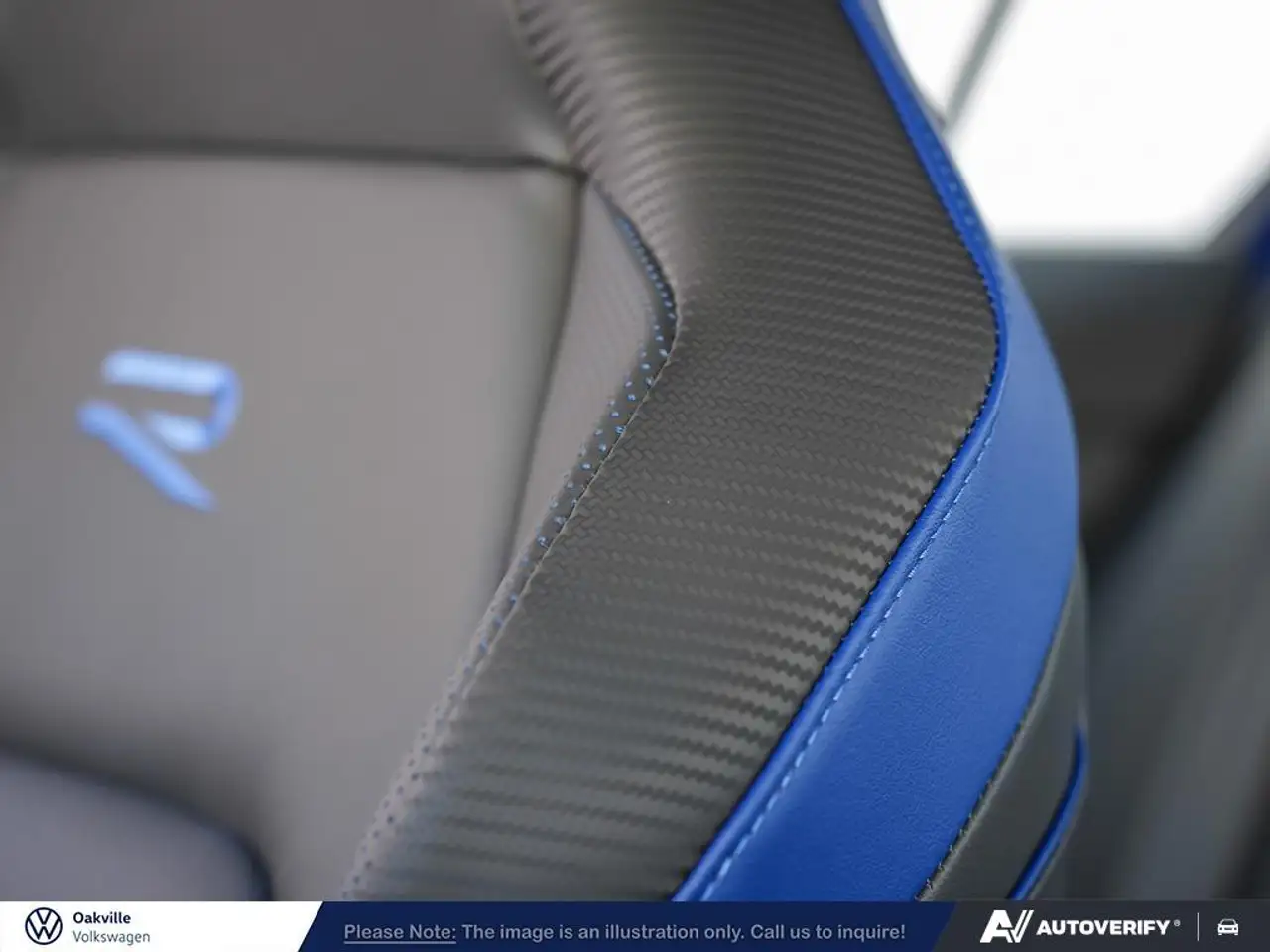 Volkswagen Golf R снимка Volkswagen Golf R