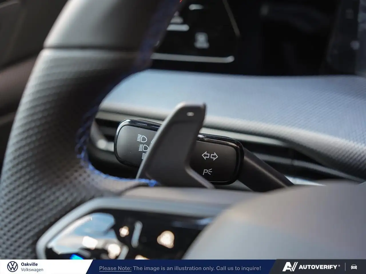 Volkswagen Golf R снимка Volkswagen Golf R