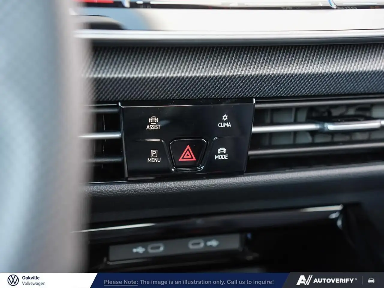 Volkswagen Golf R снимка Volkswagen Golf R