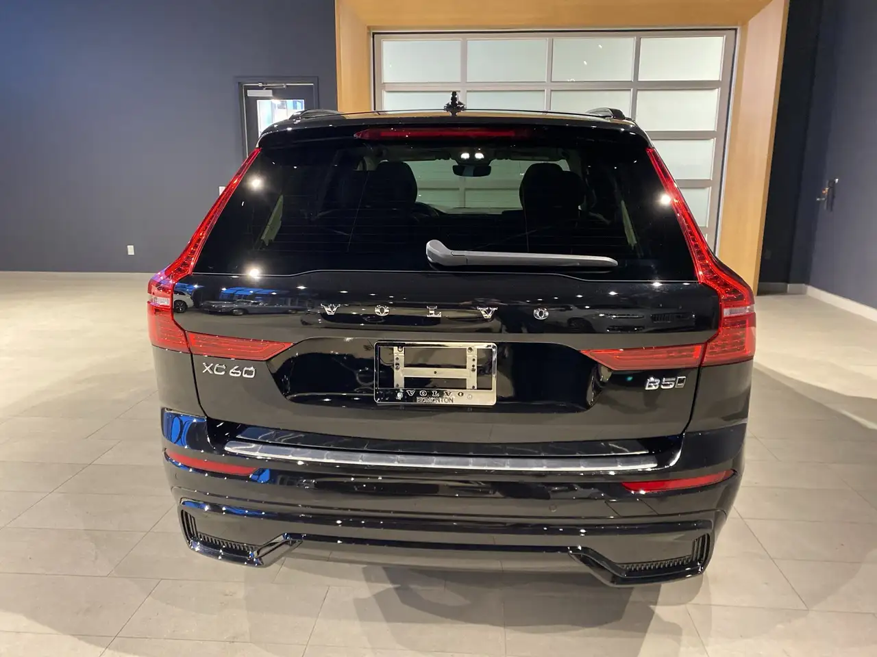Volvo XC60 photo Volvo XC60