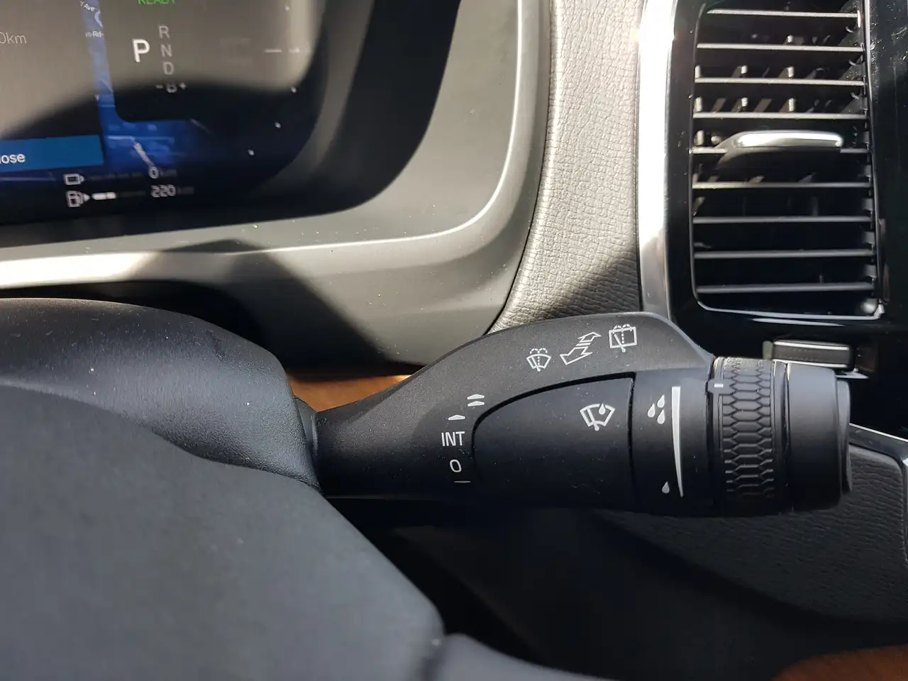 Volvo XC90 photo Volvo XC90
