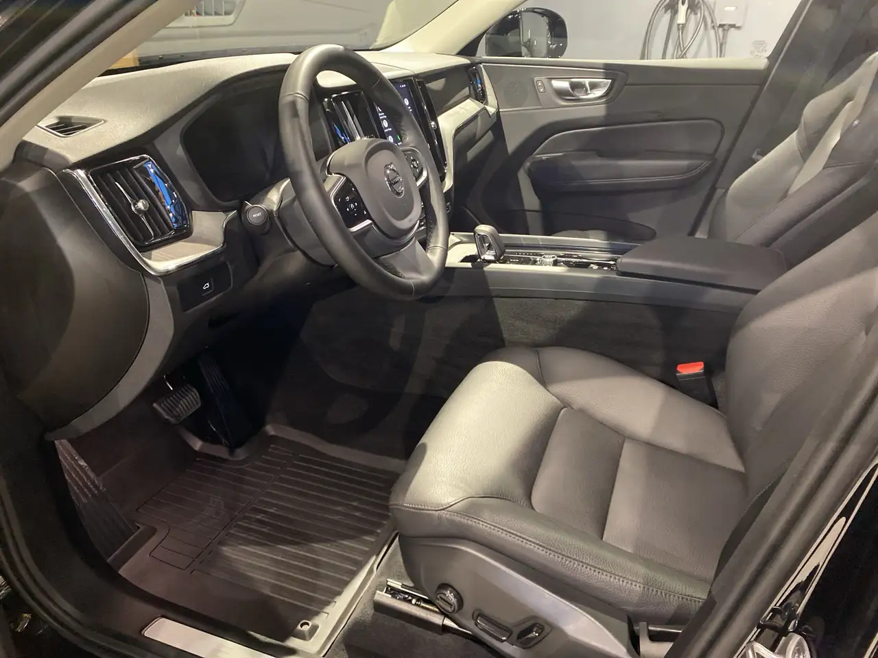 Volvo XC60 photo Volvo XC60