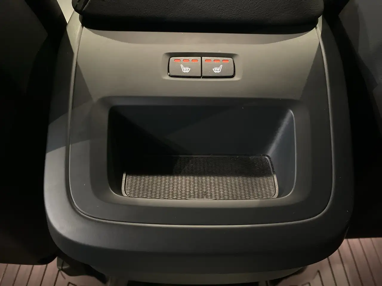 Volvo XC60 photo Volvo XC60