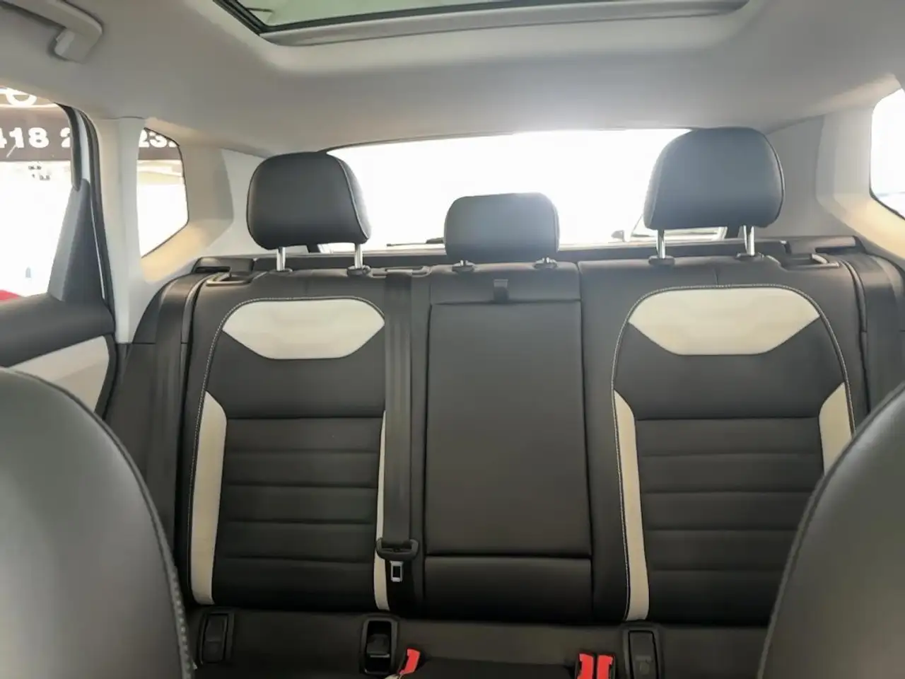 Volkswagen Taos снимка Volkswagen Taos
