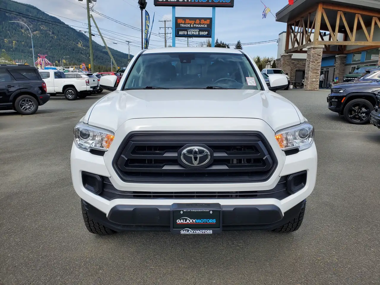 Toyota Tacoma снимка Toyota Tacoma