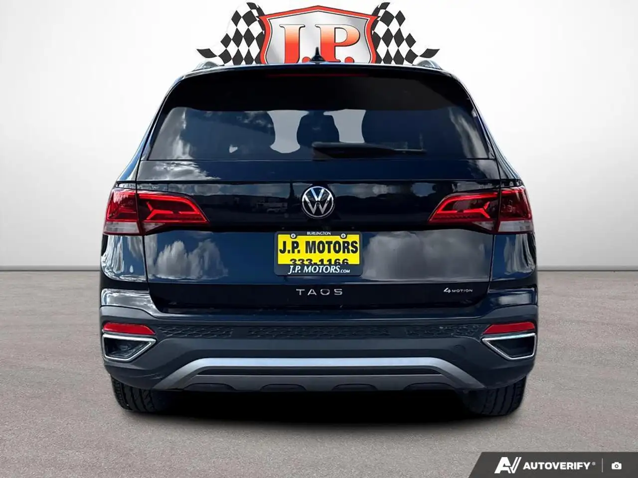 Volkswagen Taos photo Volkswagen Taos