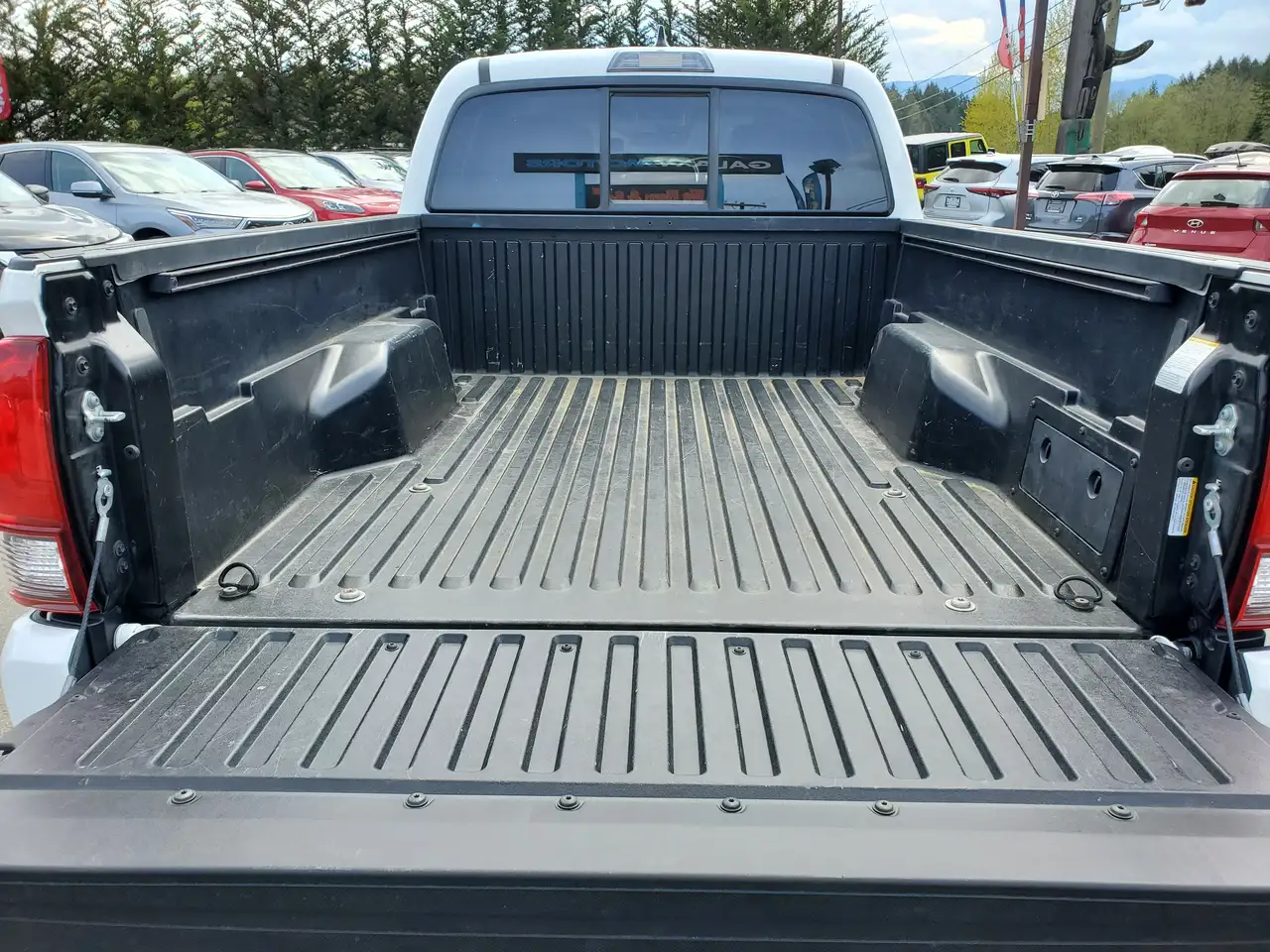 Toyota Tacoma снимка Toyota Tacoma