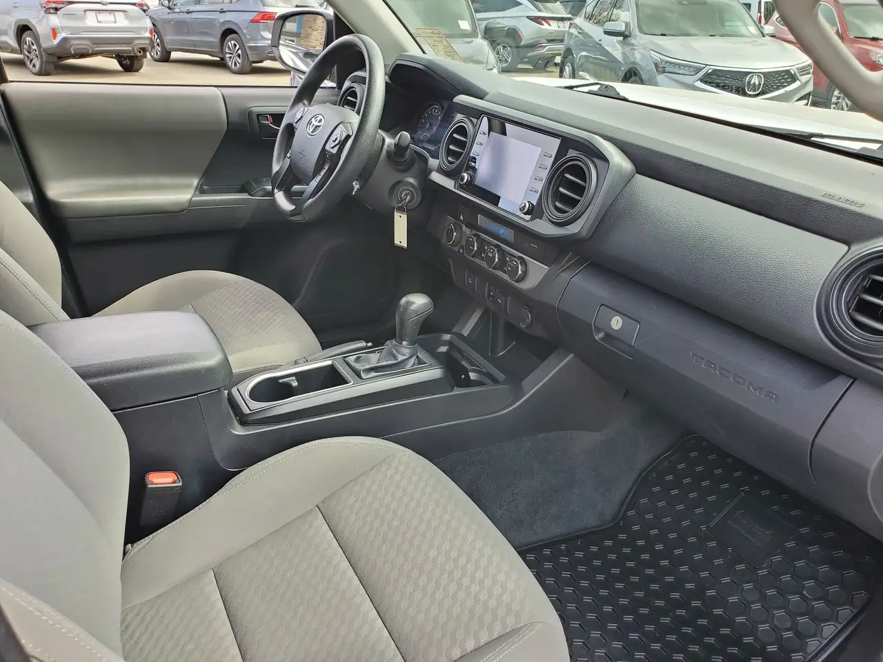 Toyota Tacoma снимка Toyota Tacoma