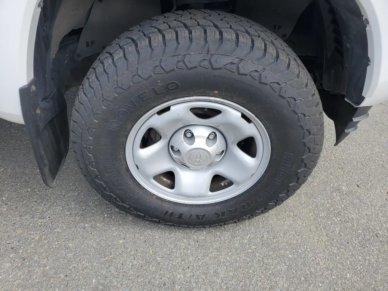 Toyota Tacoma снимка Toyota Tacoma