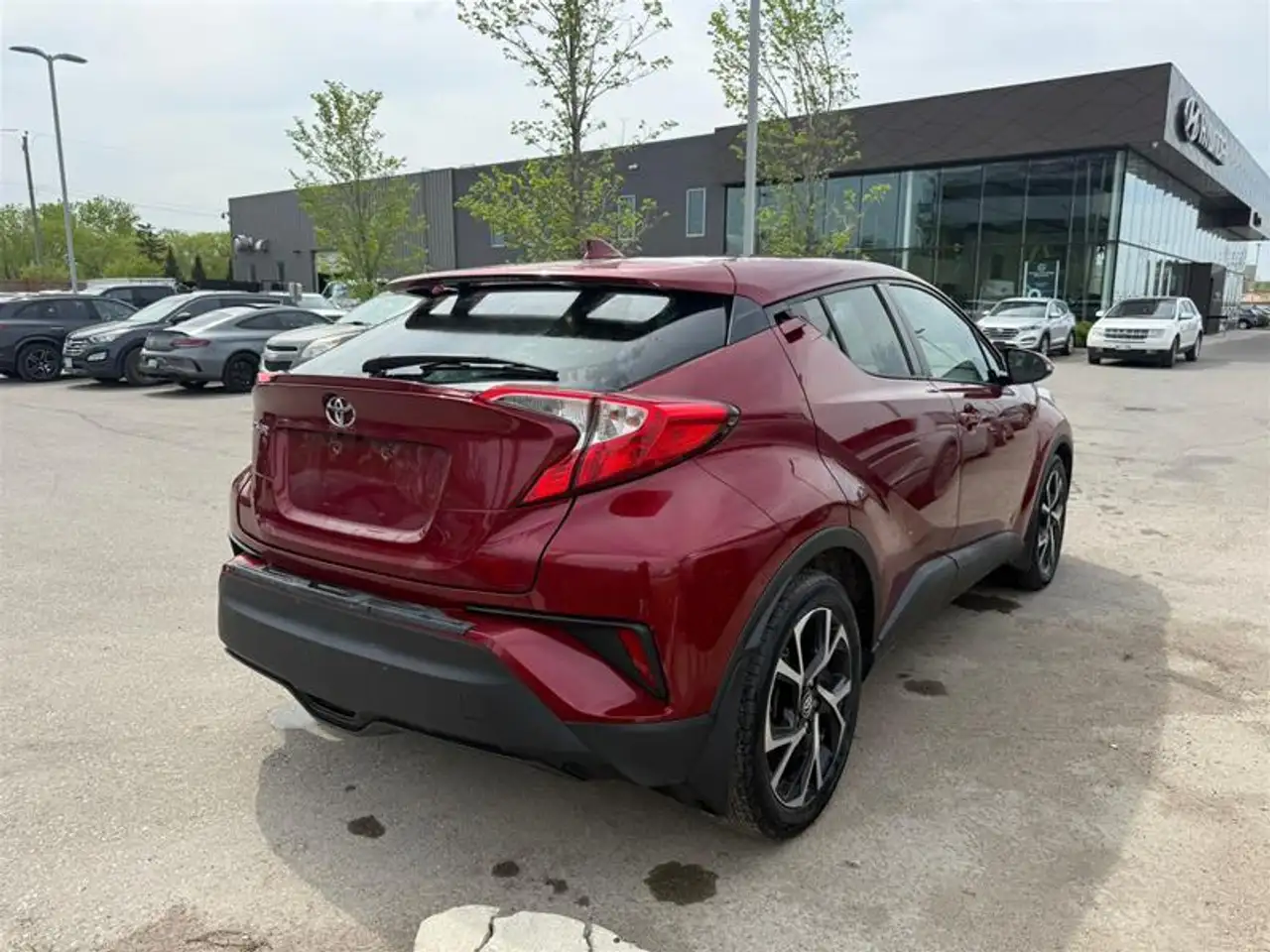 Toyota C-HR fotografie Toyota C-HR