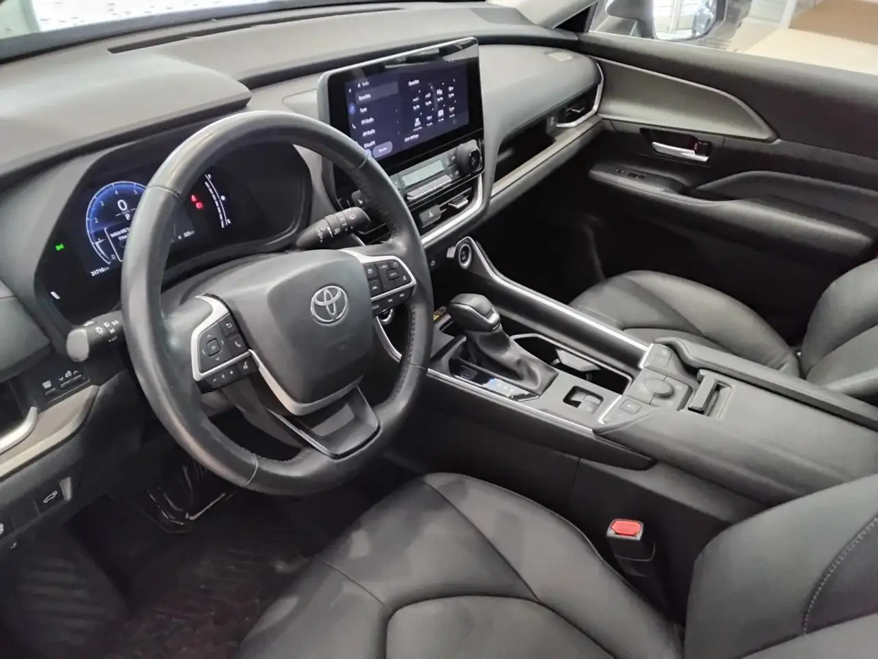 Toyota Grand Highlander fotografie Toyota Grand Highlander