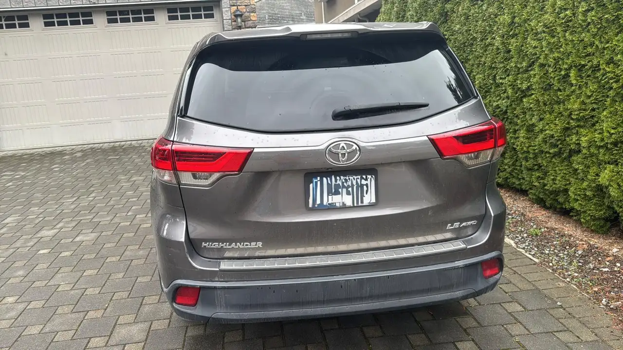 Toyota Highlander снимка Toyota Highlander