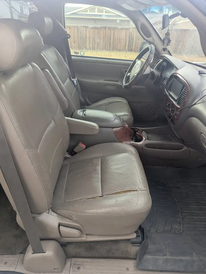 Toyota Tundra снимка Toyota Tundra