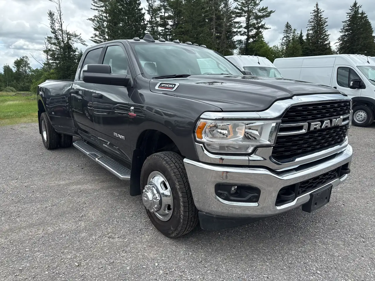 RAM 3500 photo RAM 3500