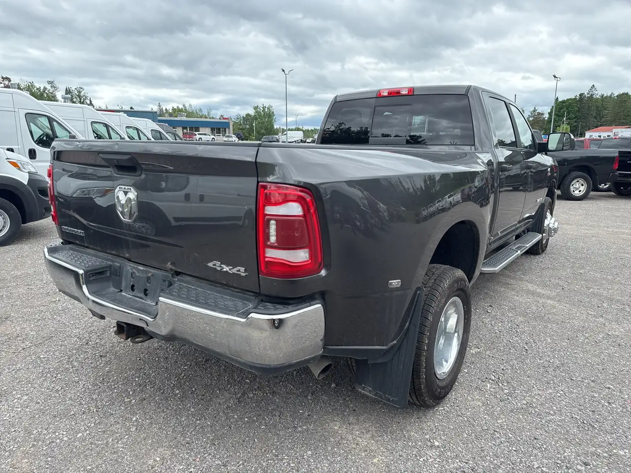 RAM 3500 photo RAM 3500