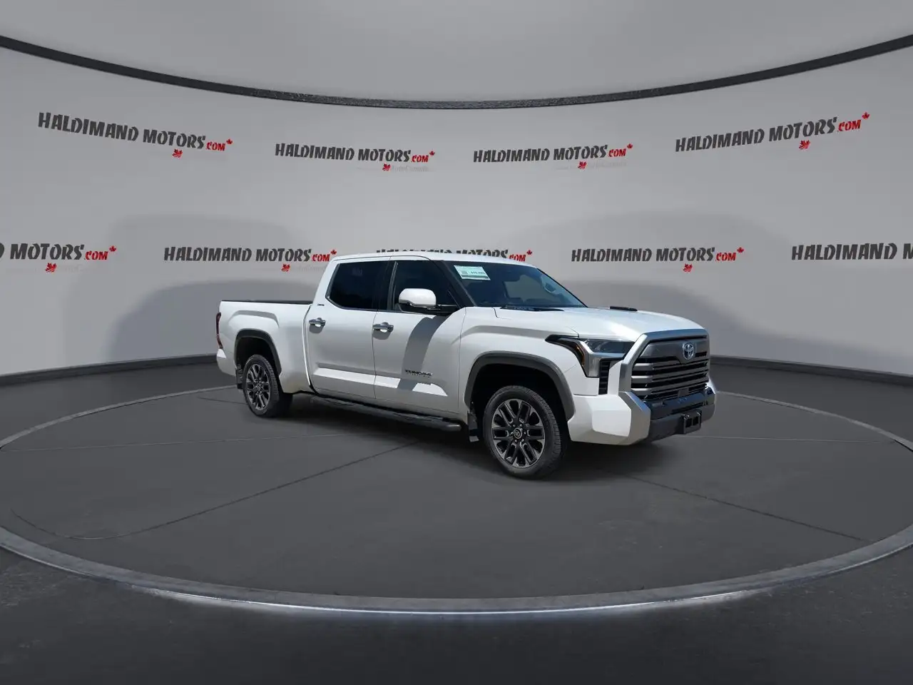 Toyota Tundra снимка Toyota Tundra