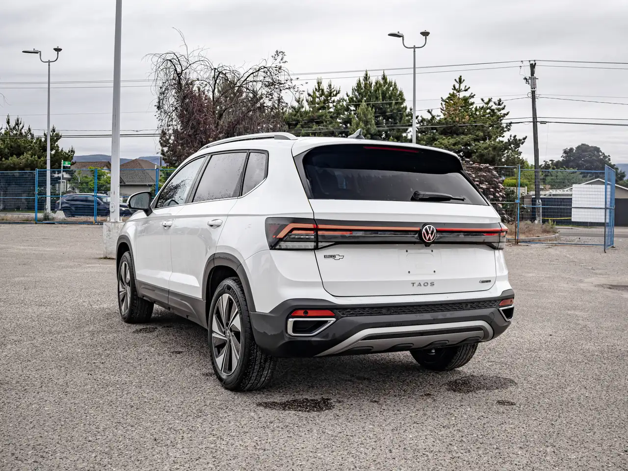 Volkswagen Taos снимка Volkswagen Taos