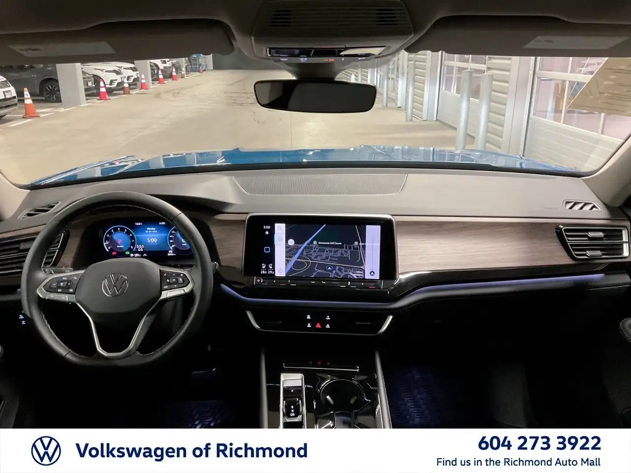 Volkswagen Atlas снимка Volkswagen Atlas
