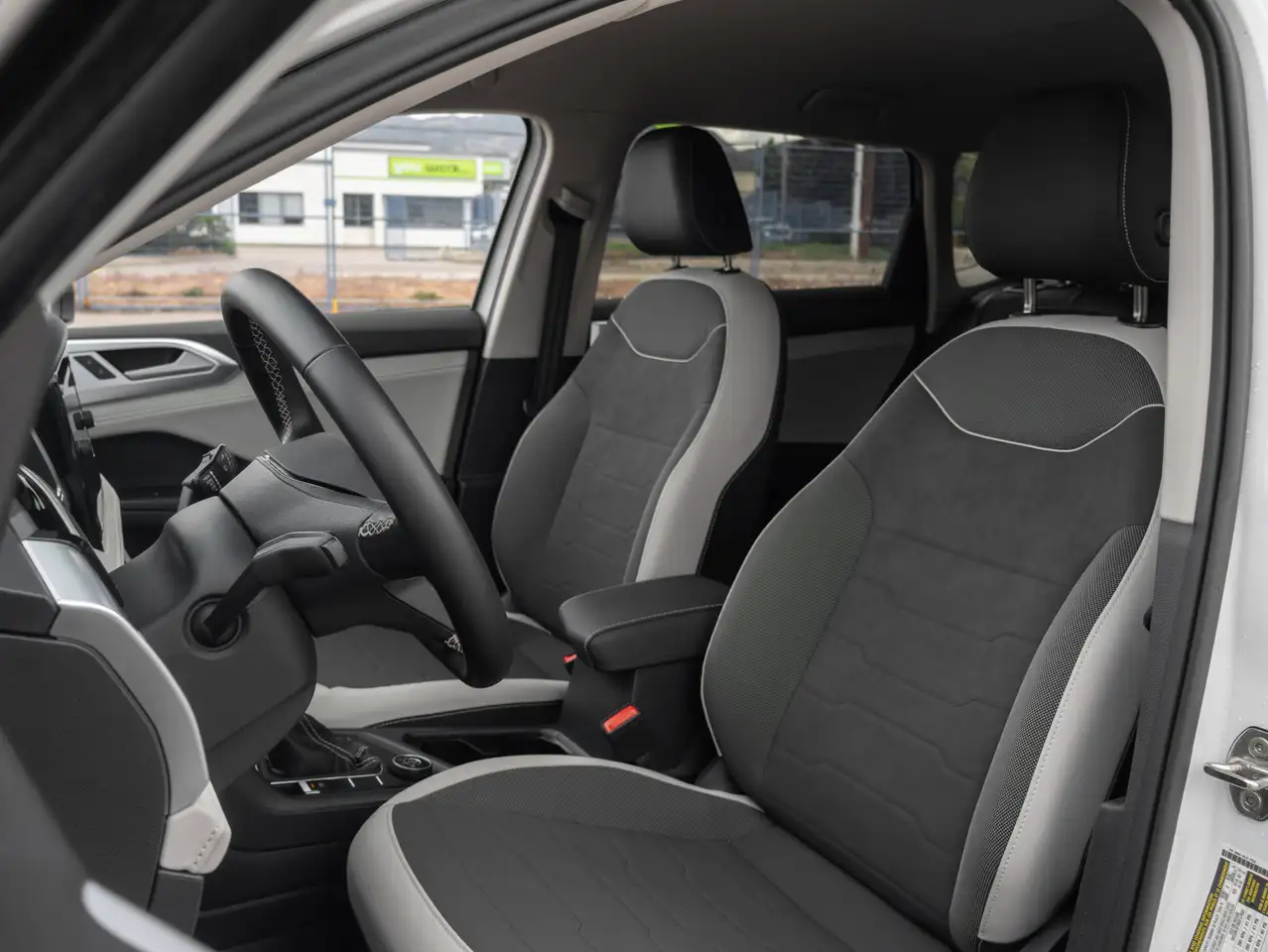 Volkswagen Taos снимка Volkswagen Taos