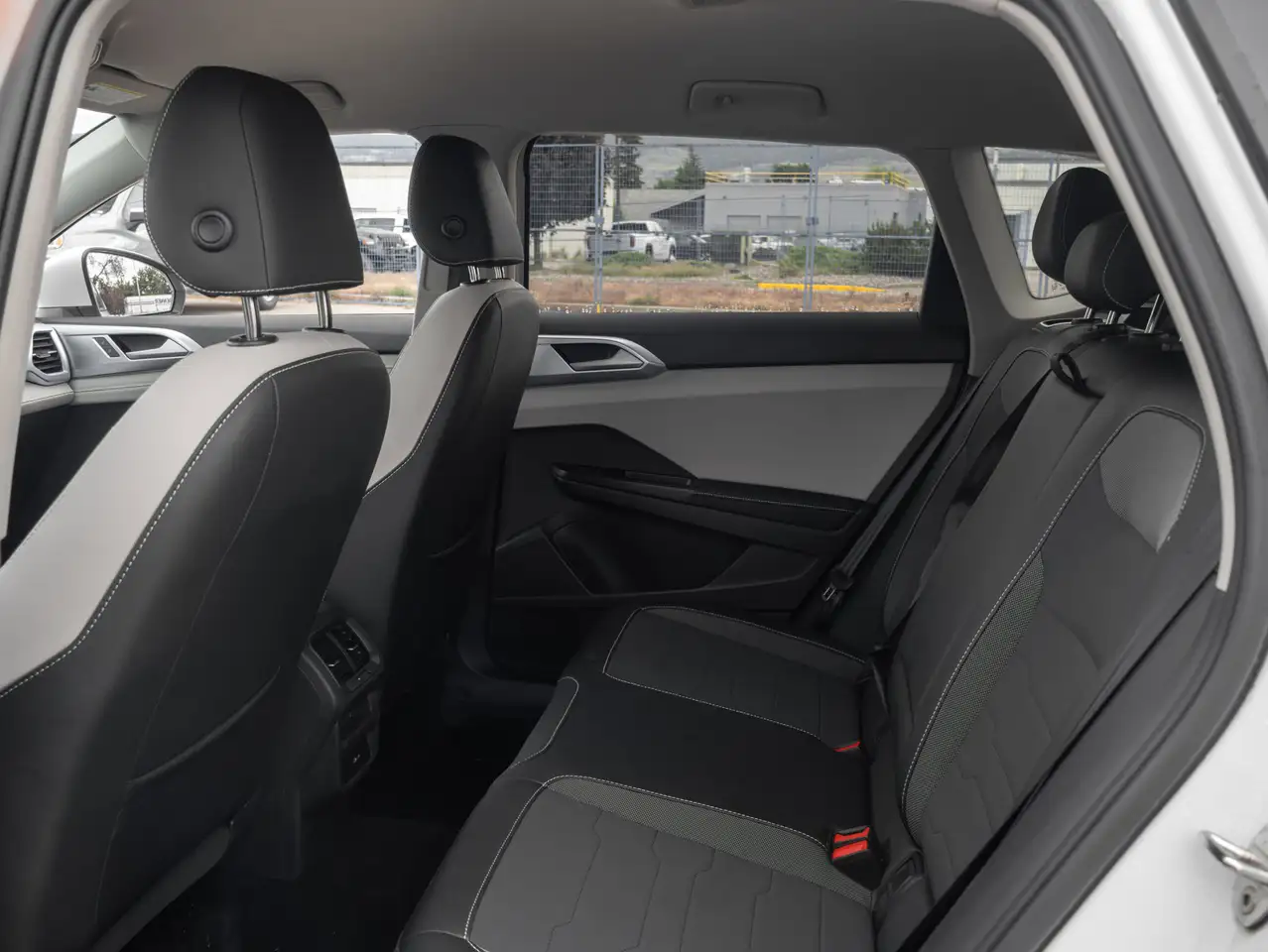 Volkswagen Taos снимка Volkswagen Taos