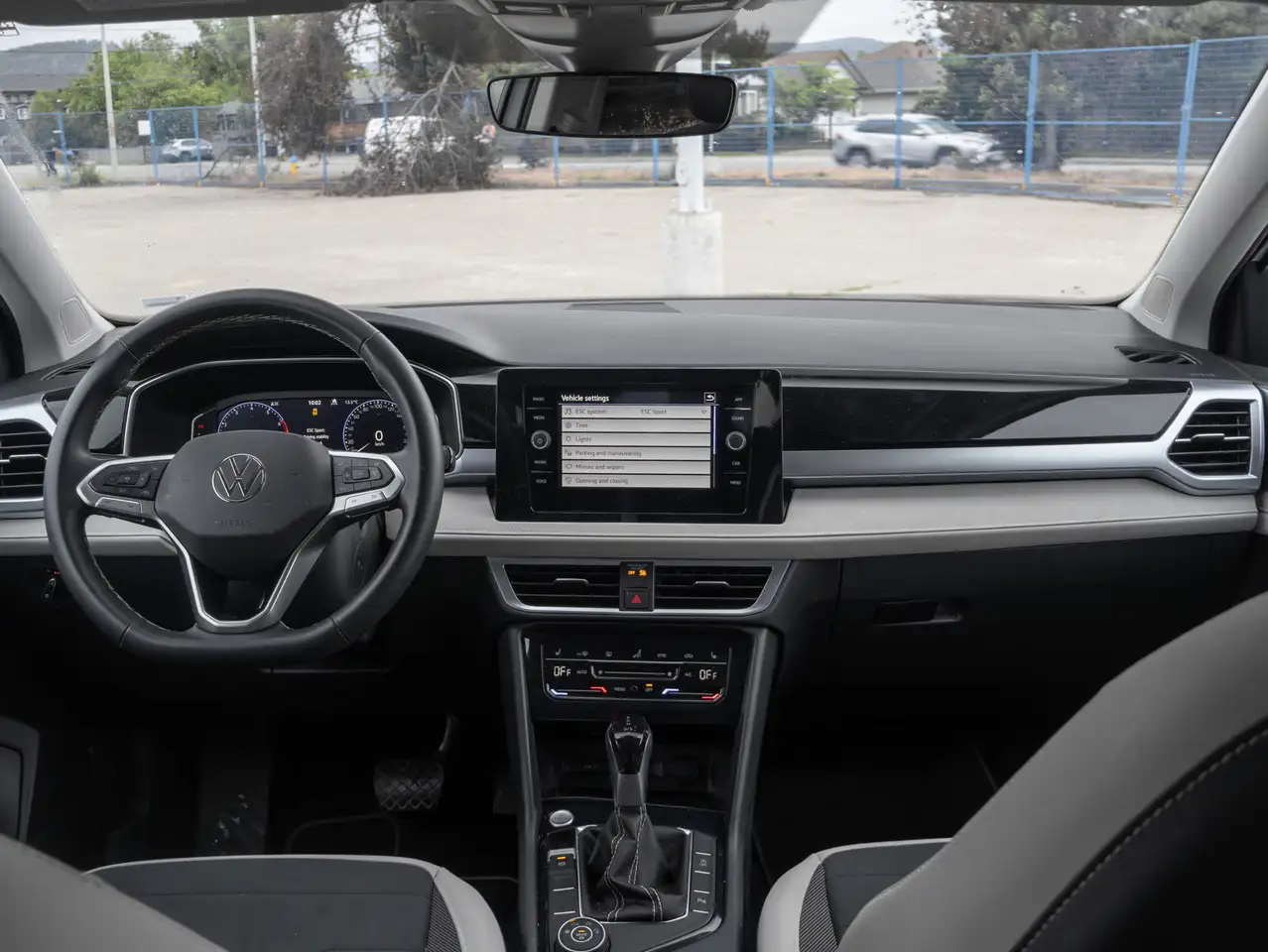 Volkswagen Taos снимка Volkswagen Taos