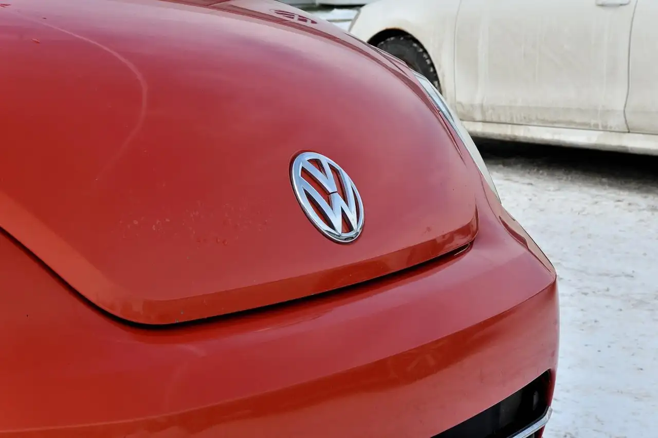 Volkswagen Beetle снимка Volkswagen Beetle