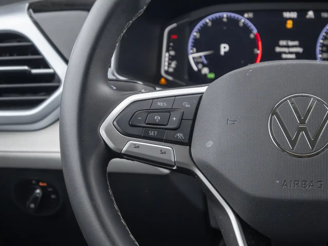 Volkswagen Taos снимка Volkswagen Taos