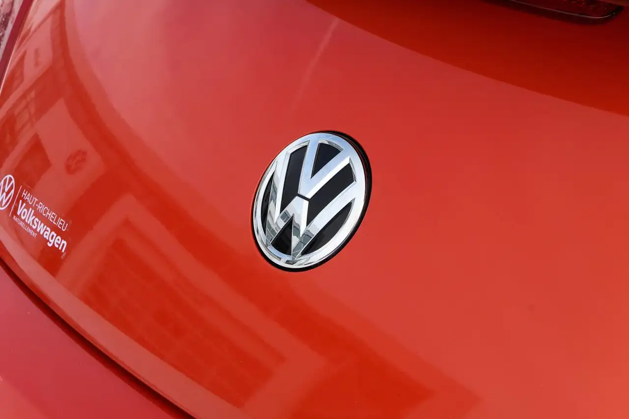 Volkswagen Beetle снимка Volkswagen Beetle